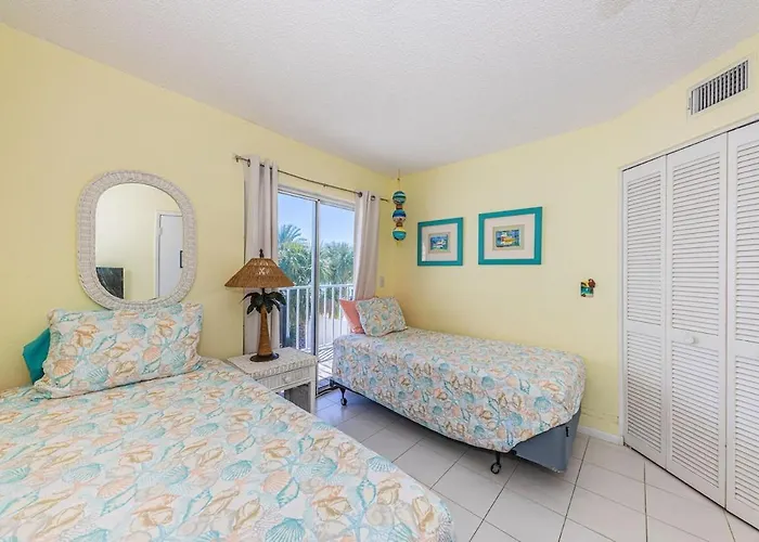 Gulf-front On The Apartment Clearwater Beach