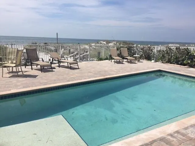 Gulf-front On The Apartment *